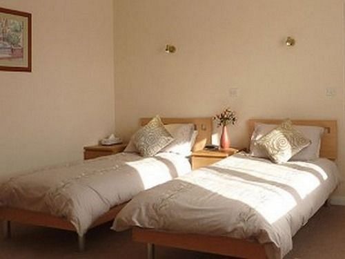 21 Park Lane Bed & Breakfast Corsham Dış mekan fotoğraf